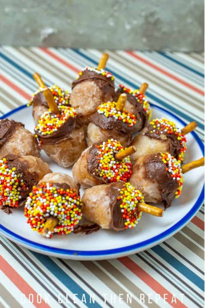 Finished donut holes recipe.