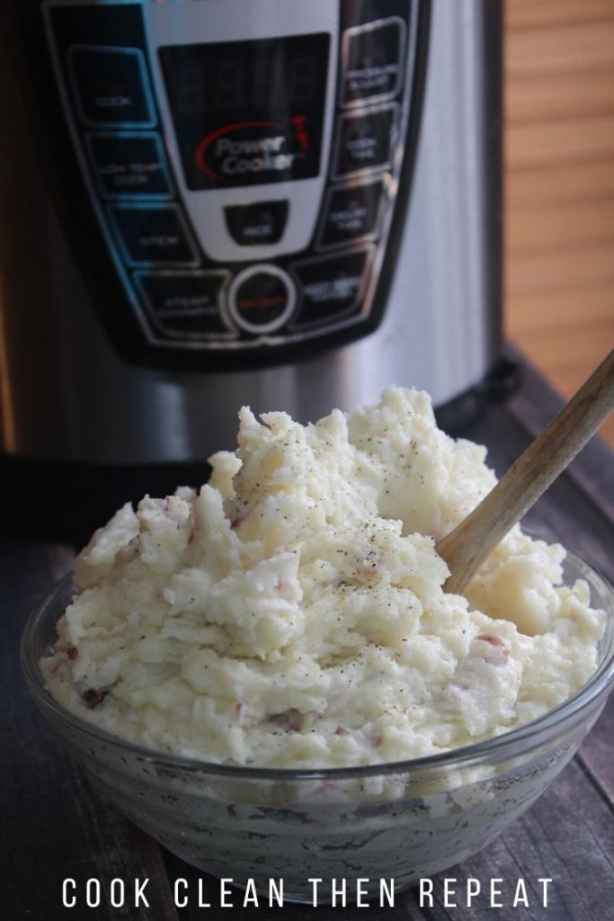 image showing finished instant pot garlic mashed potatoes