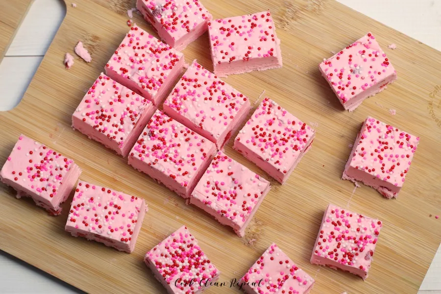 A finished look at the quick and easy fudge with strawberries and sprinkles. 
