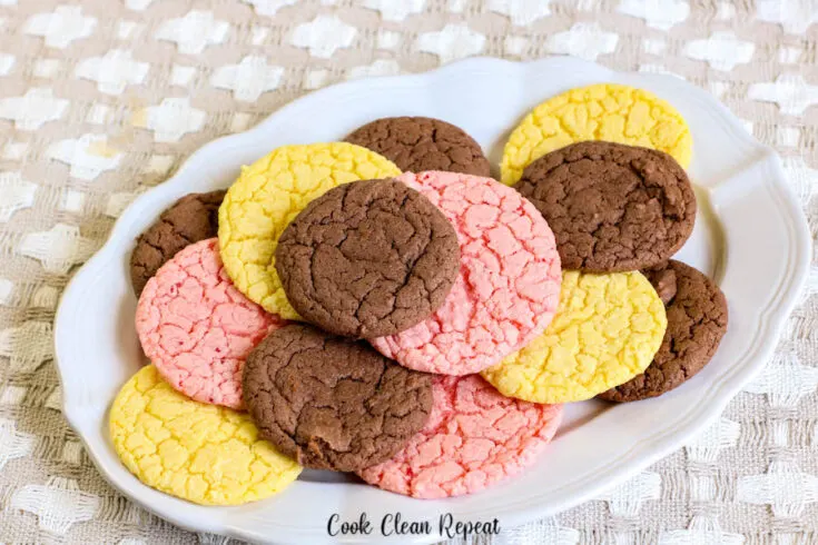 A featured image that shows a plate full of cake mix cookie recipe finished in three flavors!
