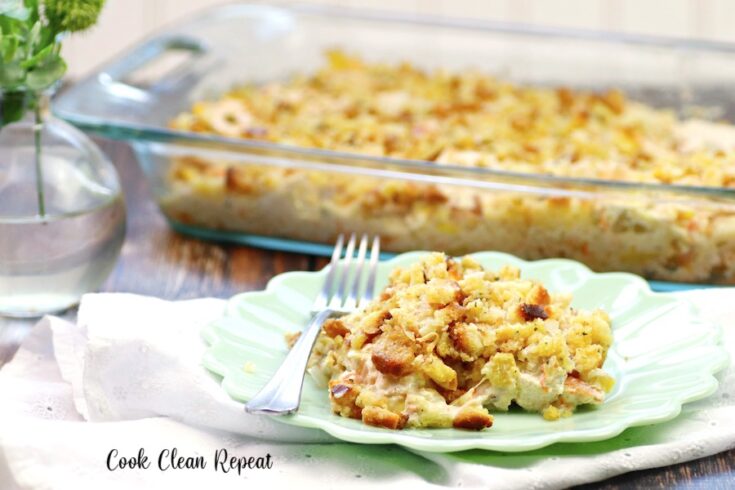 Featured image showing the finished chicken and yellow squash casserole served up and ready to be enjoyed.