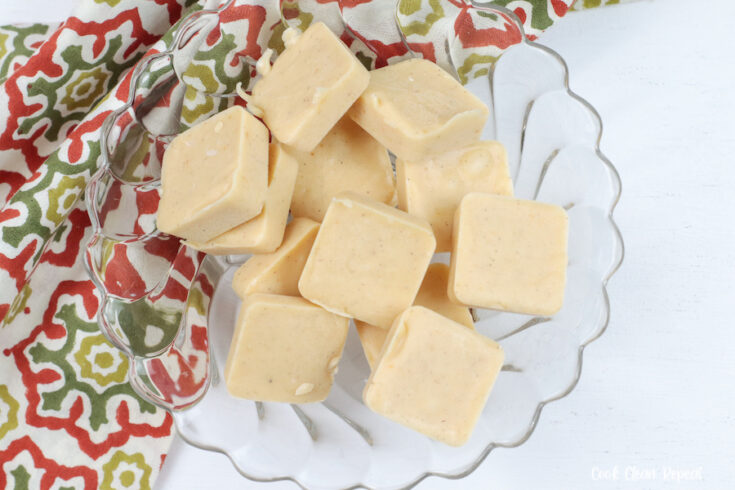 A featured image showing the finished pumpkin fudge ready to eat.