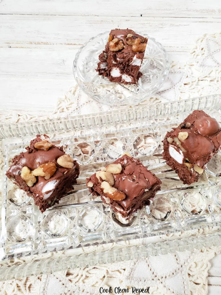 A view of some of the finished rocky road fudge on a platter ready to serve. 