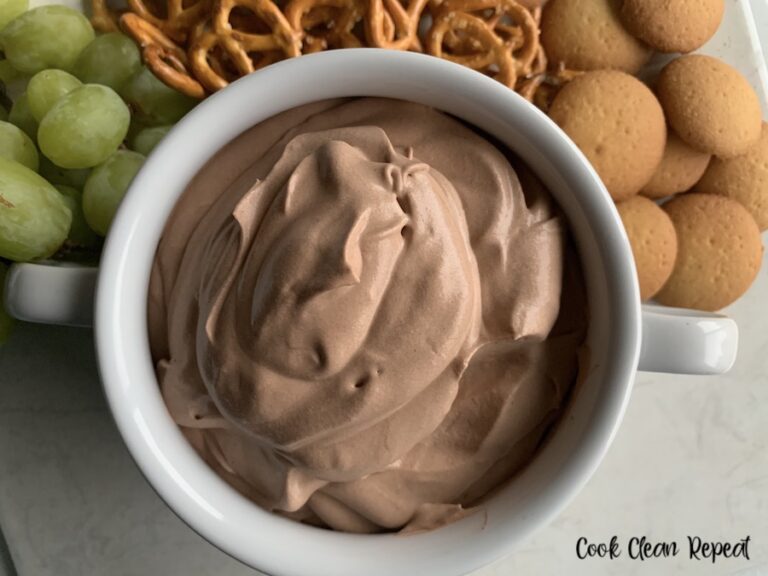 Easy Chocolate Pudding Dip