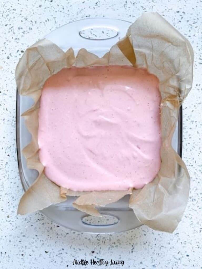 Here's the top down view of the cheesecake filing in the pan ready to be frozen.