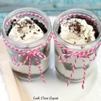 Featured image showing dessert cups ready to eat.