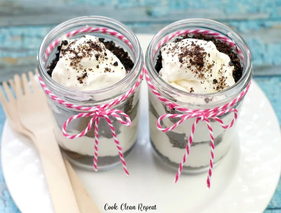 Individual Candy Cane Dessert Cups Recipe 