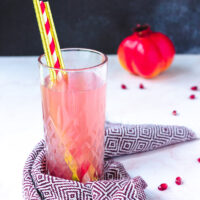 Featured image showing the finished homemade pink lemonade.