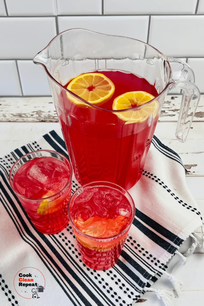 Homemade Pink Lemonade drinks