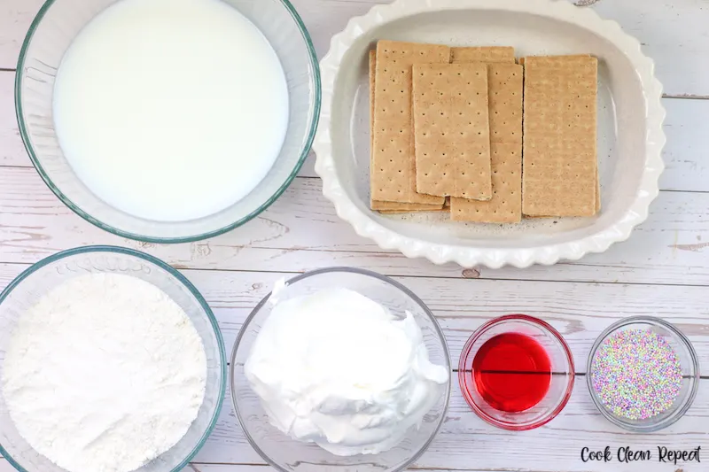 ingredients needed to make no bake vanilla pudding cake. 