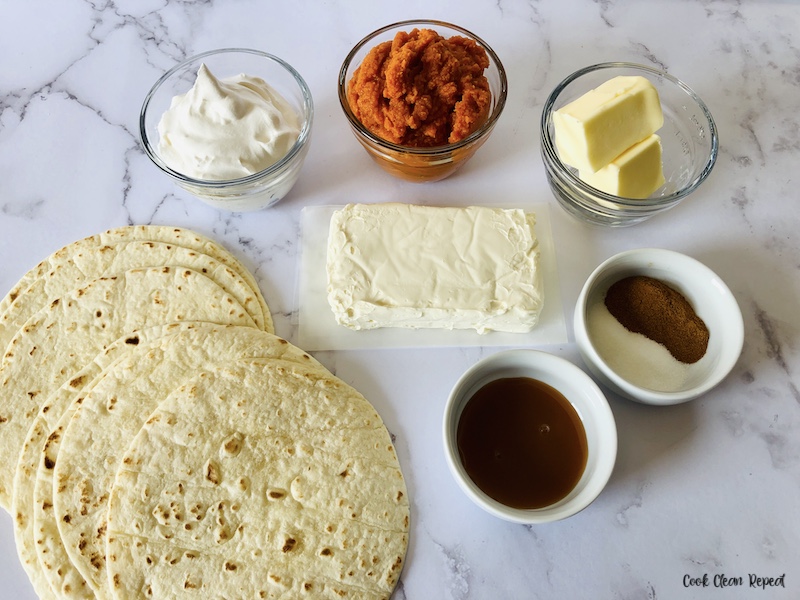 ingredients needed to make no bake cream cheese pumpkin dessert rolls. 