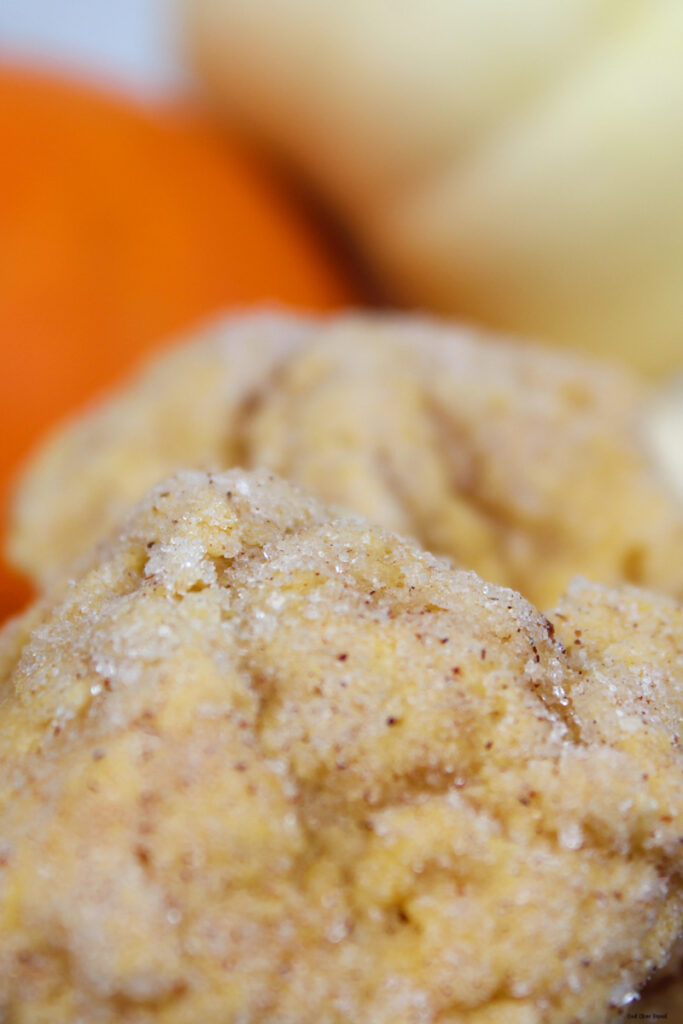 Close up view of the finished pumpkin spice cookie recipe. 