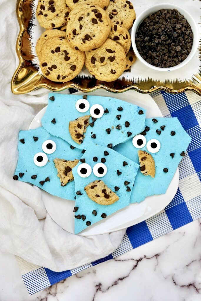 completed Cookie Monster candy bark. 
