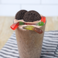 finished halloween dirt shake ready to eat