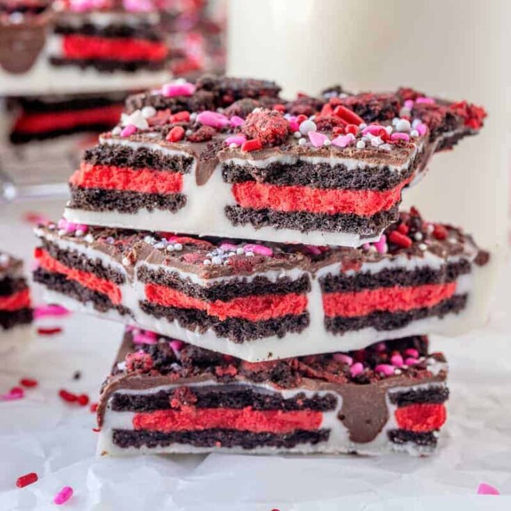 Image for Valentine's Day Oreo Cookie Bark