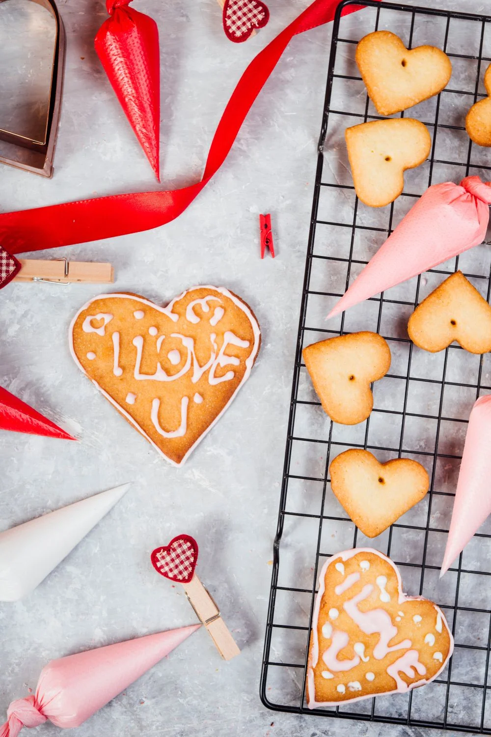 a heart cookie decorated for valentines day