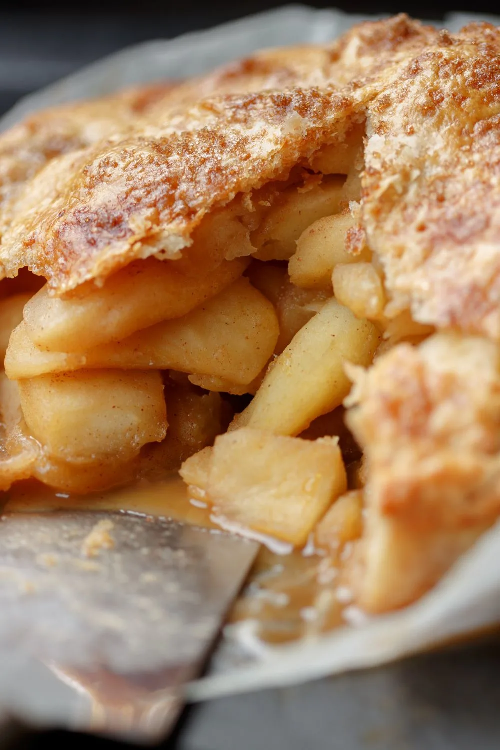 up close shot of apple pie filling