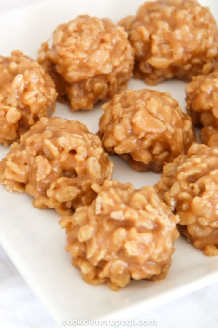 a close up of Rice Krispie cookies on a plate