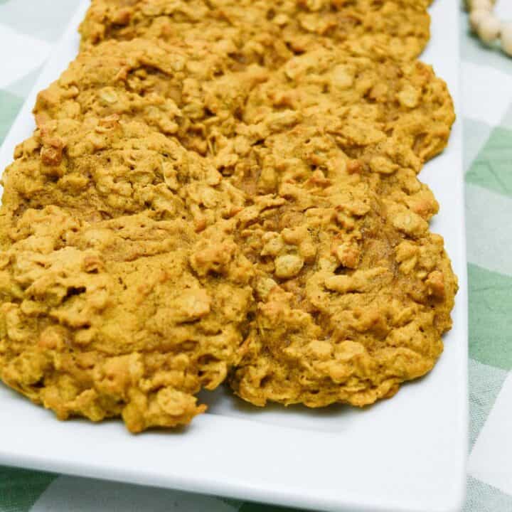 https://cookcleanrepeat.com/wp-content/uploads/2023/07/Pumpkin-Oatmeal-Drop-Cookies-close-720x720.jpg