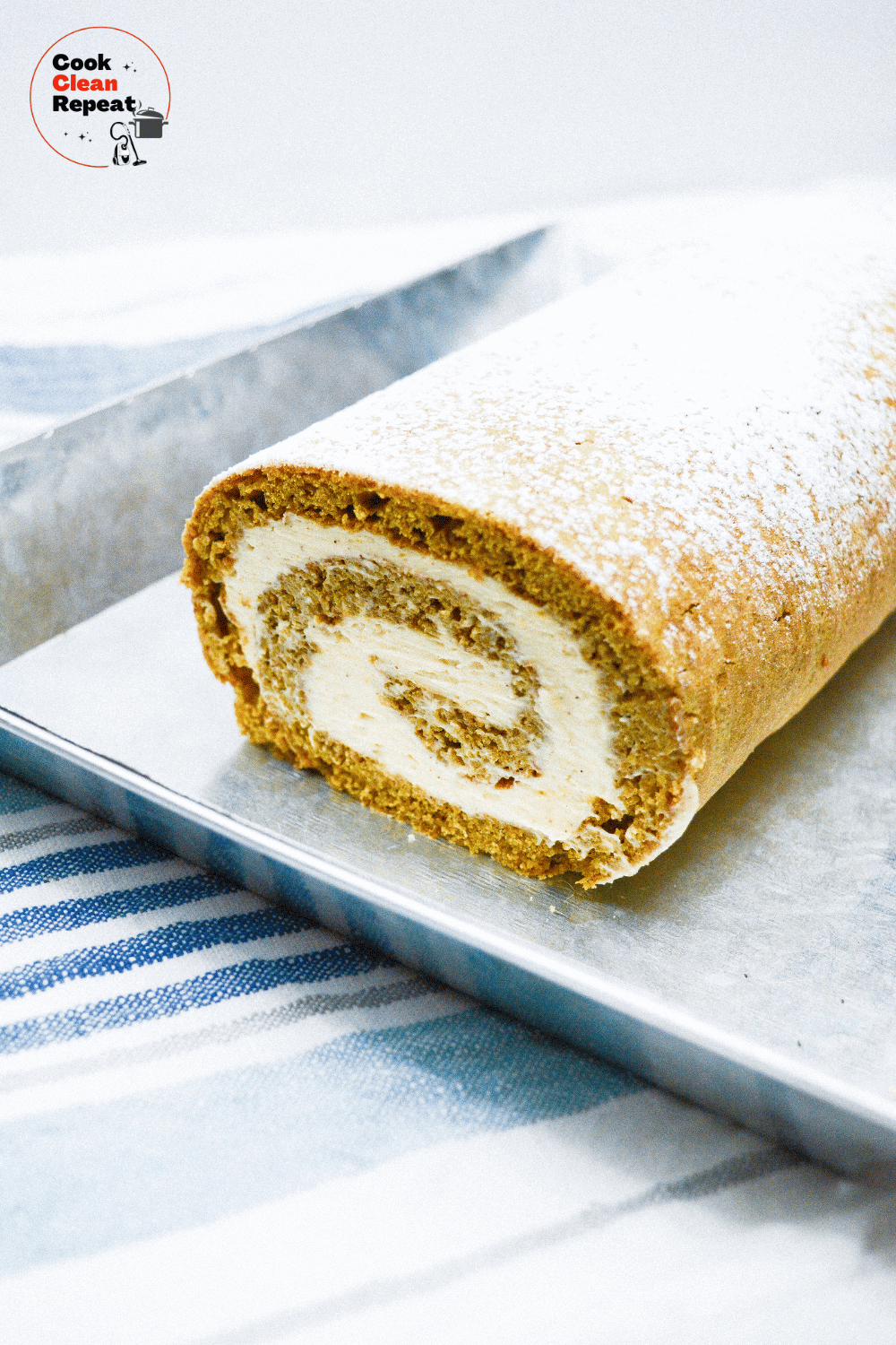 holiday gingerbread cake roll