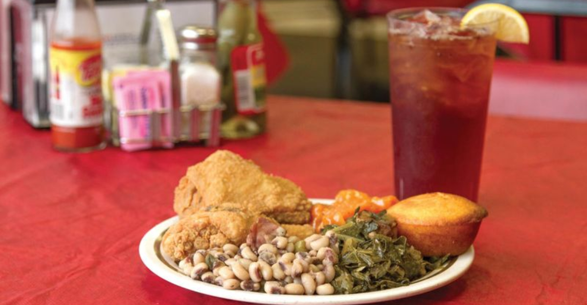 9 Alabama Buffets Serving Southern Comfort By The Plateful