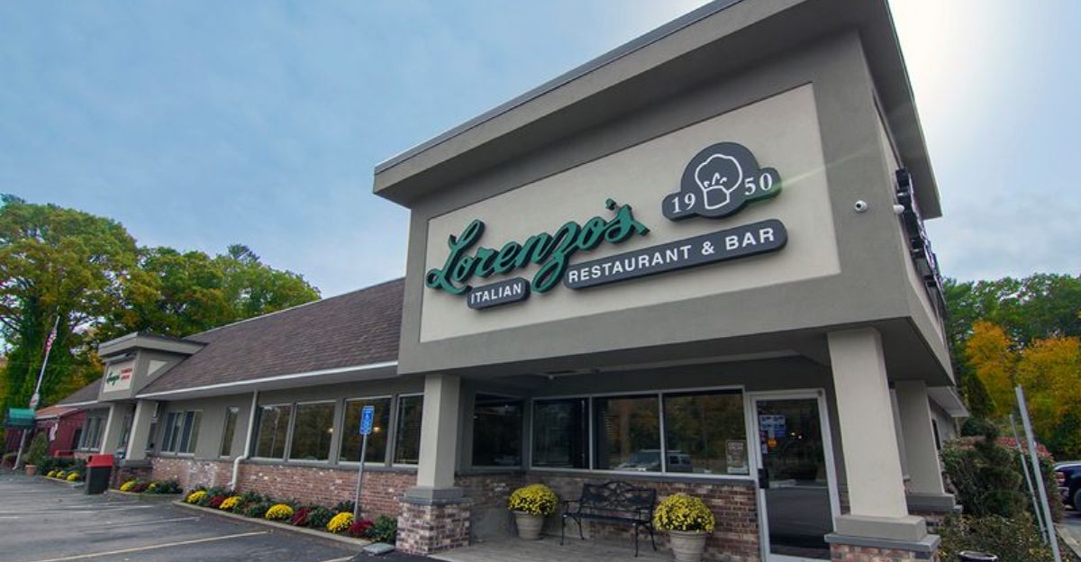 Come See Lorenzo’s 75 Years Of Timeless Italian Flavors And Family Tradition