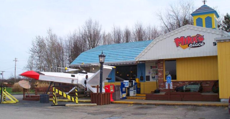 reasons behind Mike’s Place's national fame