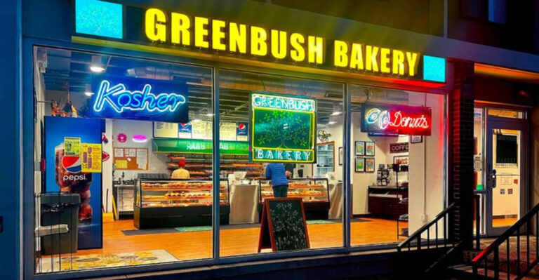 12 Charming Bakeshops In Wisconsin Where The Donuts Are Divinely Delicious