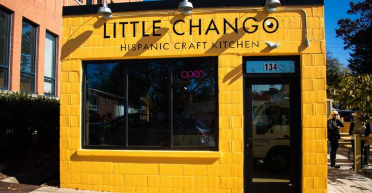 20 Budget-Friendly North Carolina Restaurants Locals Swear Are The Best